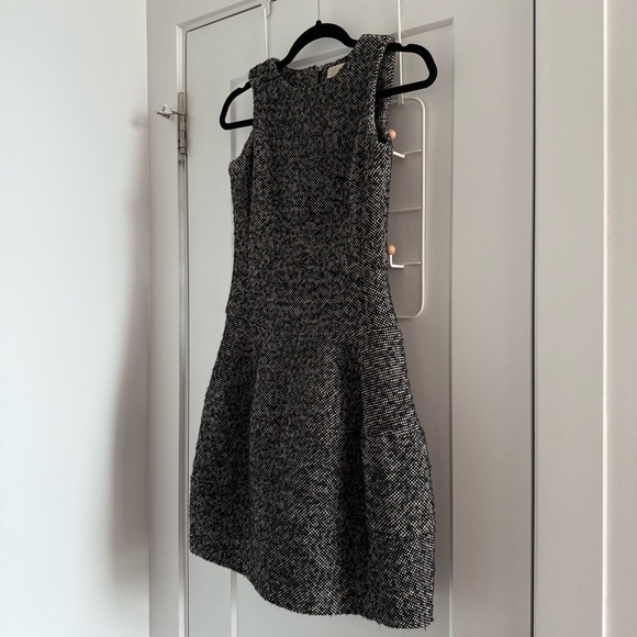 Michael Kors black & white wool tweed drop waist sheath dress - size 0 (XS) - Picture 3 of 8